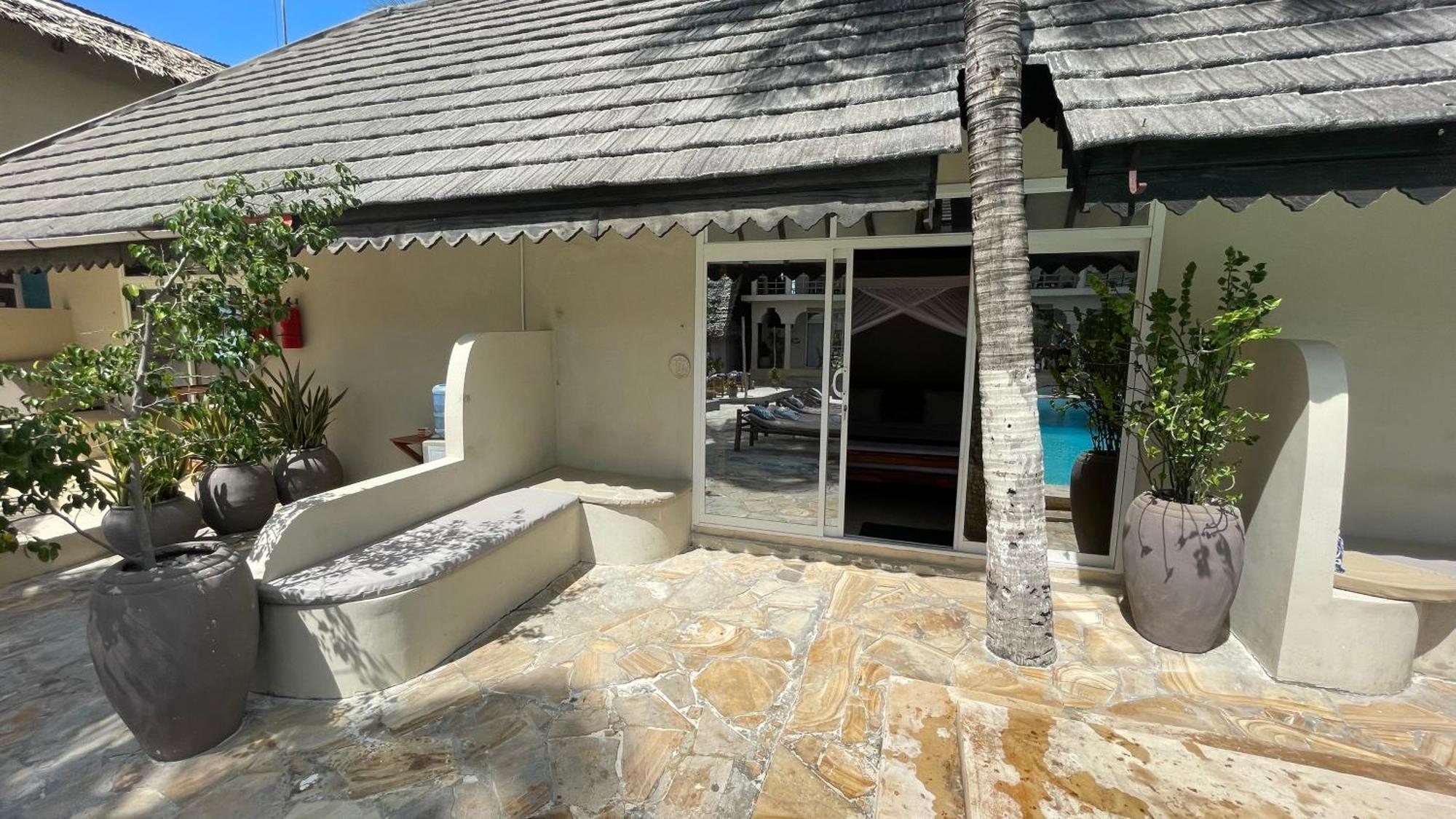 Paje Beach Apartments & Hotel Luaran gambar