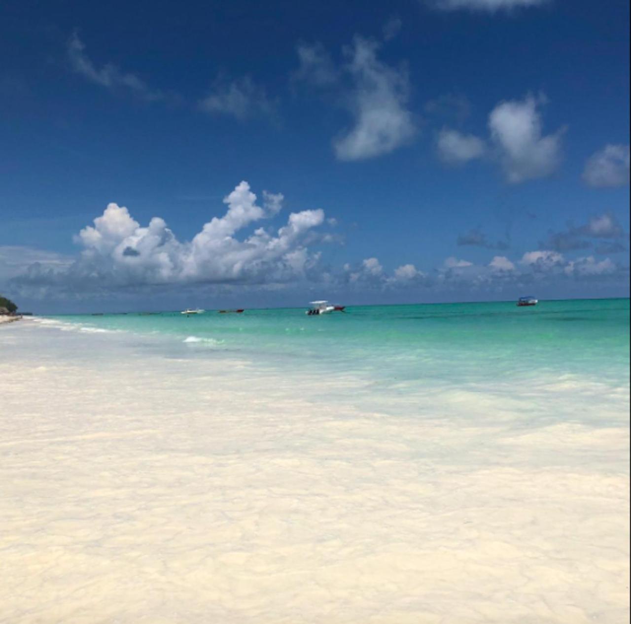 Paje Beach Apartments & Hotel Luaran gambar